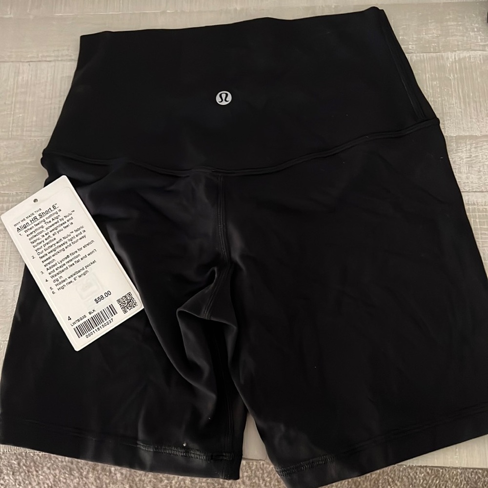 BNWT Lululemon Align HR 6” Shorts - Size 4